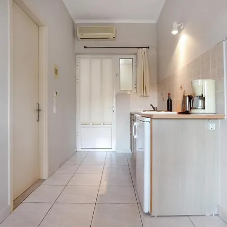 Apartamento Dolphin 2 *